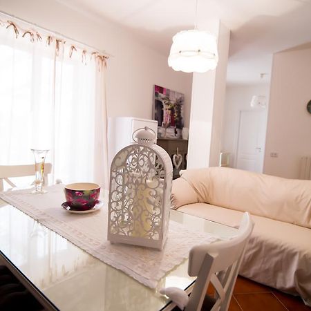 B&B Home Sweet Home Rosolini Eksteriør billede